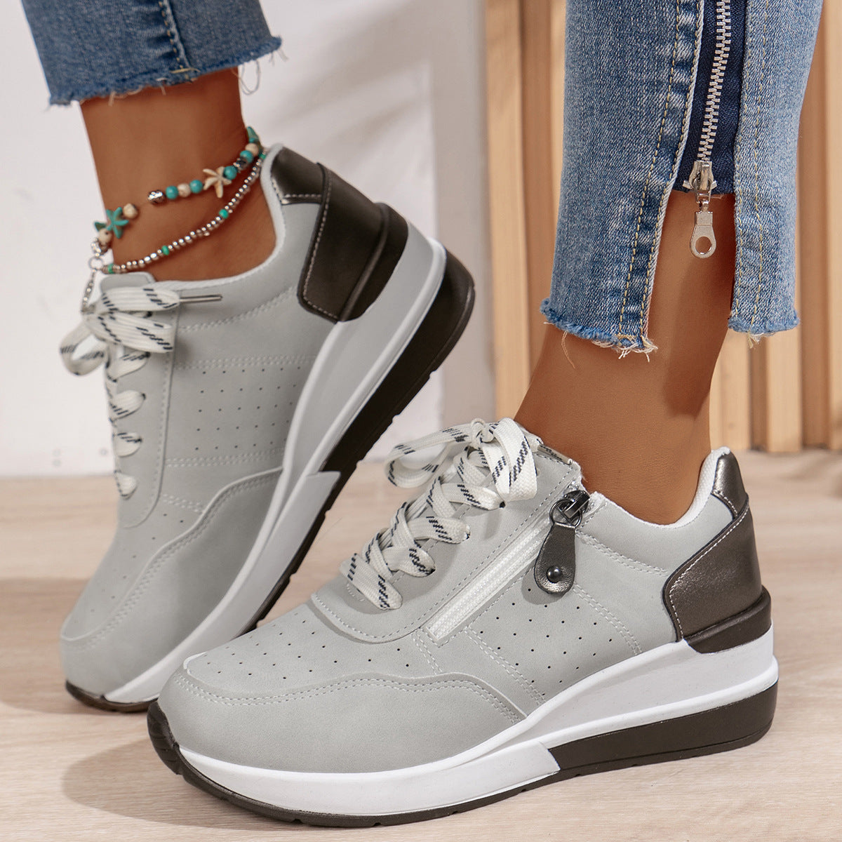 Chloe sneakers
