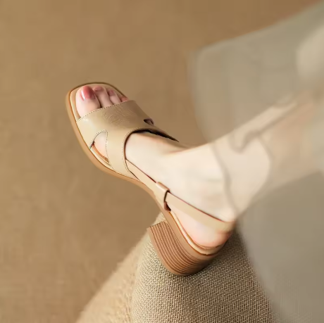 Eleonora | Comfy Sandals