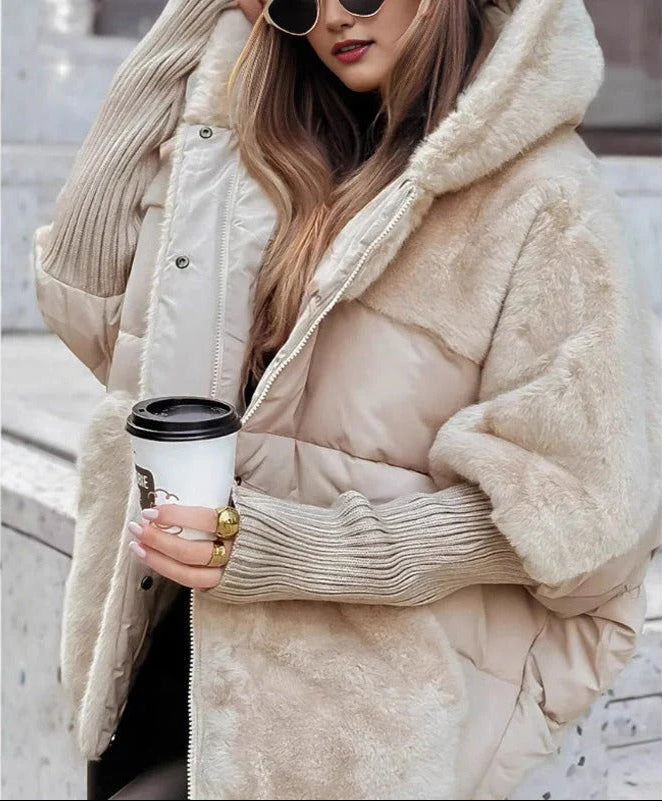 Amelia - Women's Oversized Plush Hooded Winter Jacket